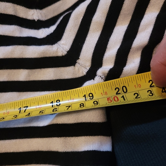 Andrew Marc striped turtle neck sweater size XL - Picture 8 of 11